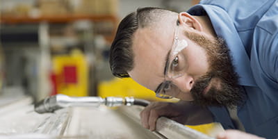 manufacturing-individual-001-min.jpg